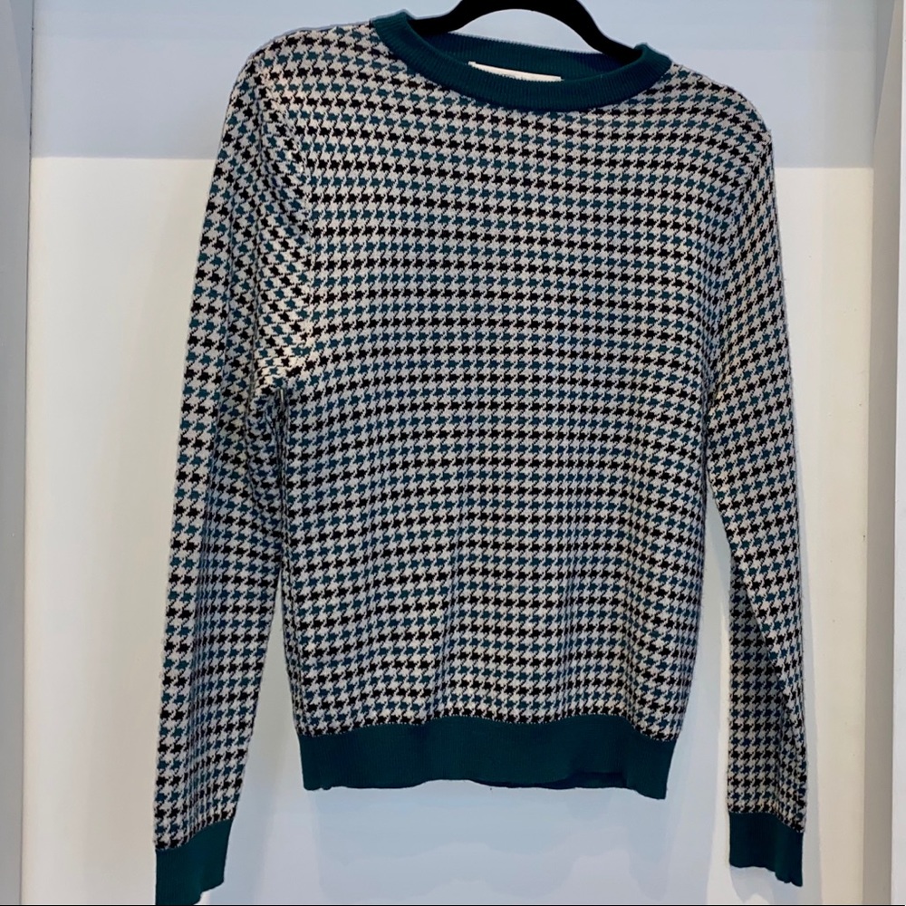 TELA hunter green & black houndstooth sweater